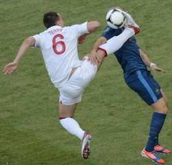 踢足球先练什么,踢足球前先做哪些运动