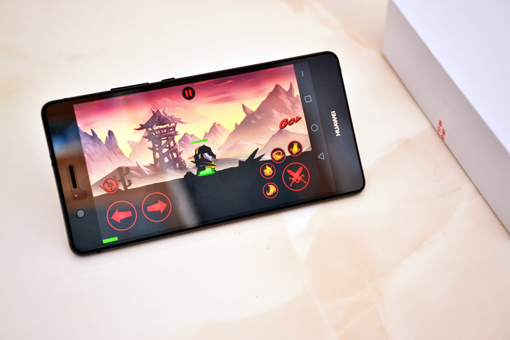 华为g9青春版游戏测试,特色不够