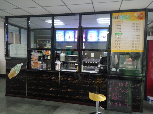 太原理工大学学姐迎新,新生怎么去太原理工大学