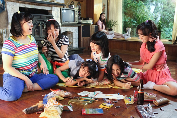 阳光姐妹淘人生就是一场戏,阳光姐妹淘理想与现实