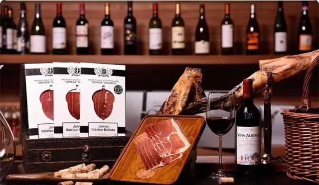 深挖寺库42件美好单品，我知道你想有点酷，但又怕太出格！