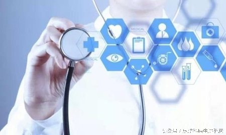 借助医疗软件医疗咨询有技巧，患者要耐心一点医生要细心一点