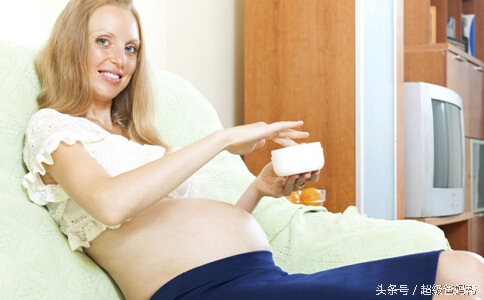 怀孕期间长斑怎么办产后会消失,怀孕后眼睛周围长斑