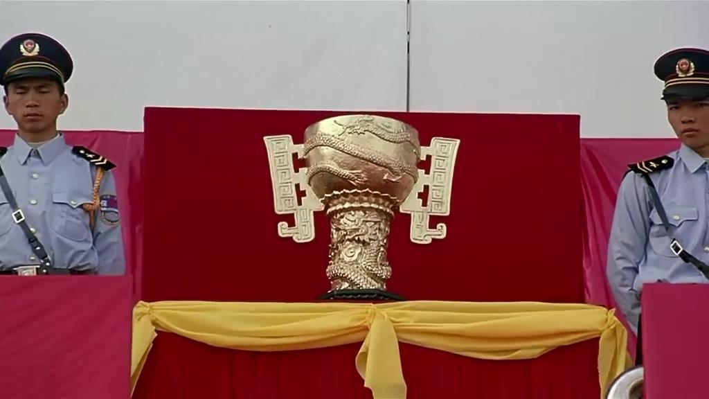 周星驰将少林足球踢进了世界杯,沉寂3年的周星驰少林足球