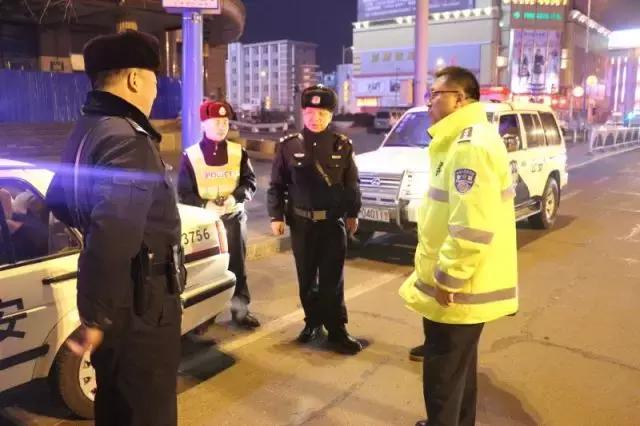 八一建军节兵哥转身变警察叔叔,军营八一特刊