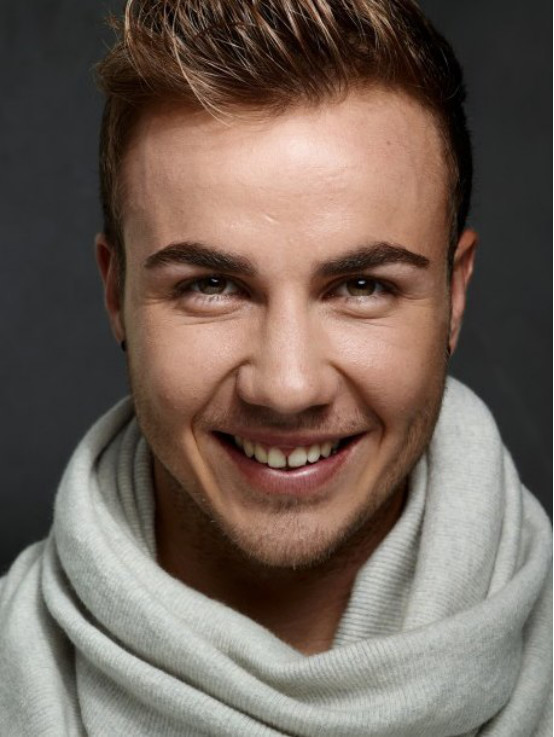 世界杯都穿什么球袜,德国队帅哥