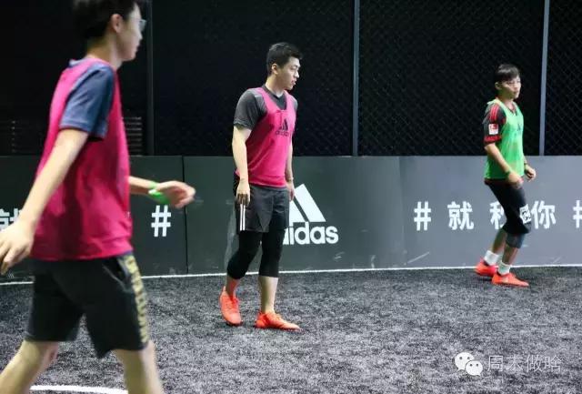 adidas上海南京东路官方旗舰店,adidas运动馆