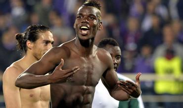 足球明星成就,足球历史十大巨星能有梅西吗