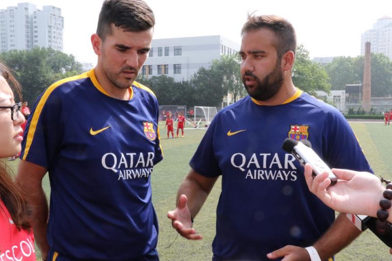 他们因梅西而结缘足球，中国足球名宿之子也爱巴萨