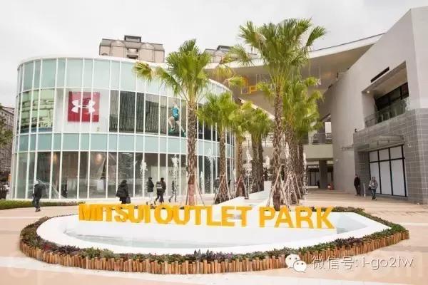 雨天旅游又是另外一种乐趣,旅游遇到下雨天也要潇洒