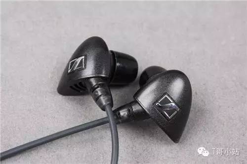 入耳式耳机排行榜,入耳式耳机排行榜推荐