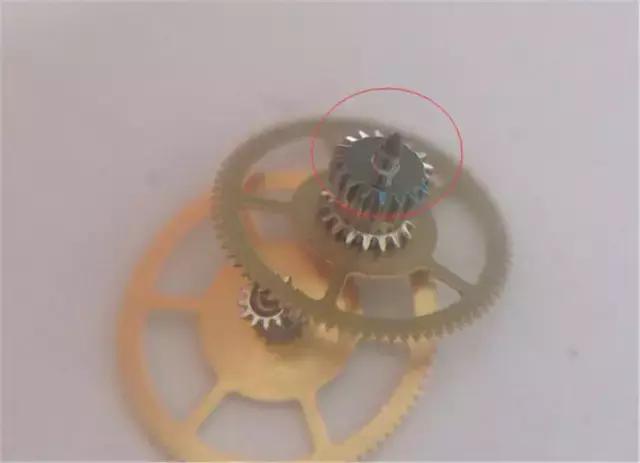 电话手表进水了怎么处理,手表进水修一下后还是正常使用吗