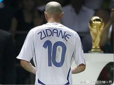 NBA历史十大巨星对应足球历史十大巨星！你觉得哪组合理？