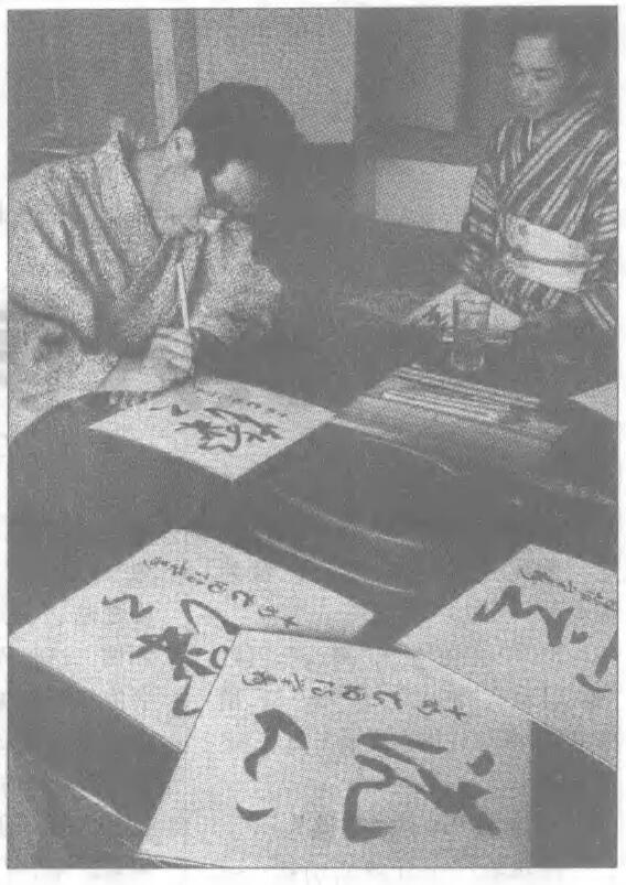 坂田荣男围棋攻击法,坂田荣男围棋对局讲解