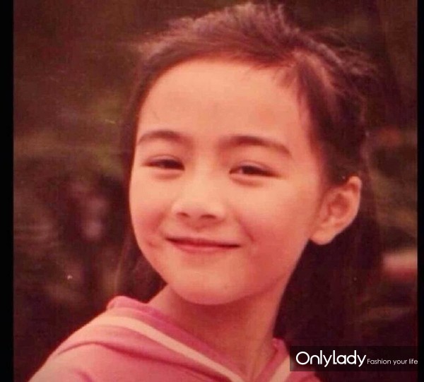 撞脸鹿晗和迪丽热巴,王子文的撞脸明星