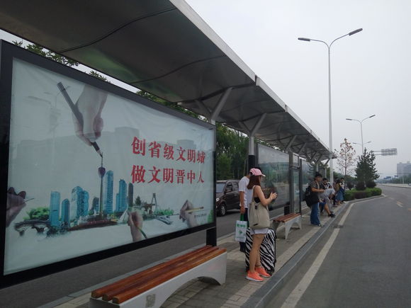 太原理工大学学姐迎新,新生怎么去太原理工大学