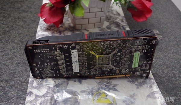 屌丝逆袭致富的经历—*币特比**与比特股