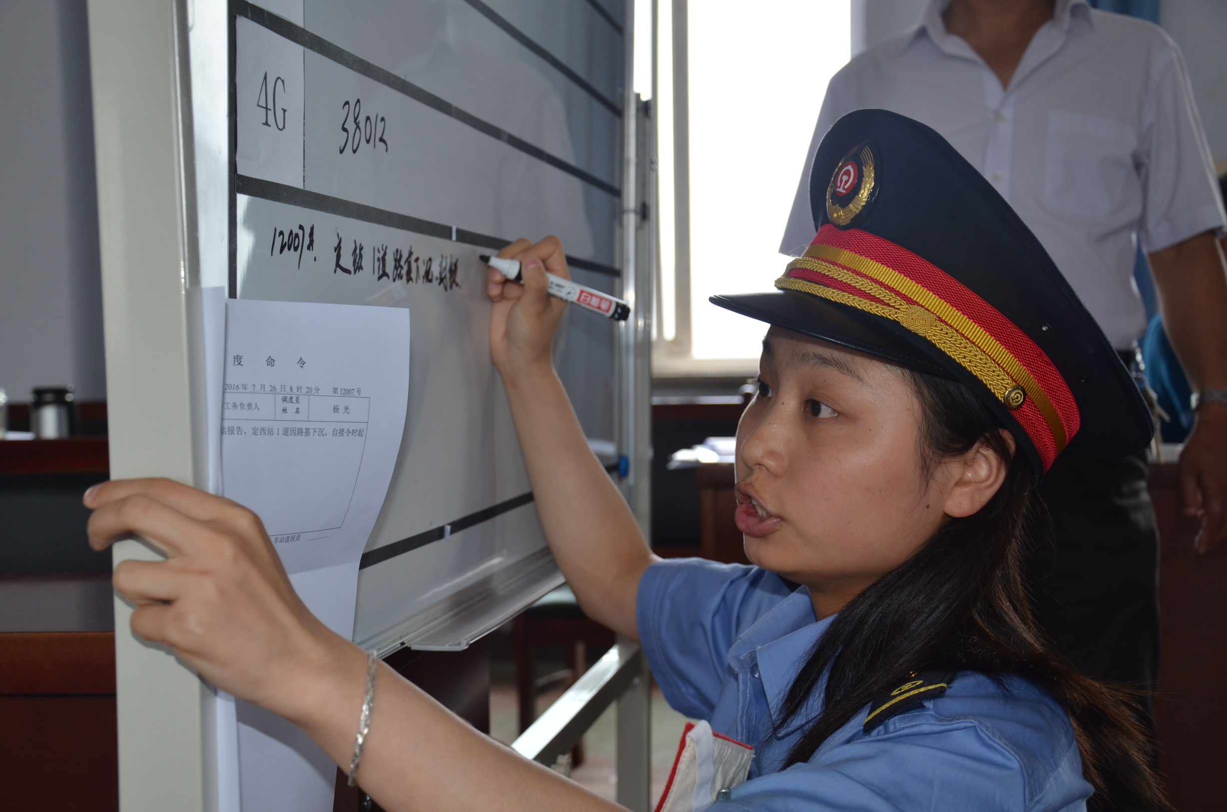 地铁接发列车流程视频,铁路接发列车视频