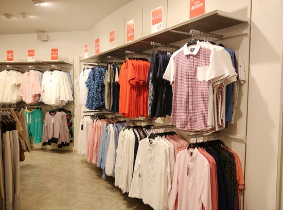 喜欢买衣服的女生看过来,喜欢在实体店买衣服的人性格