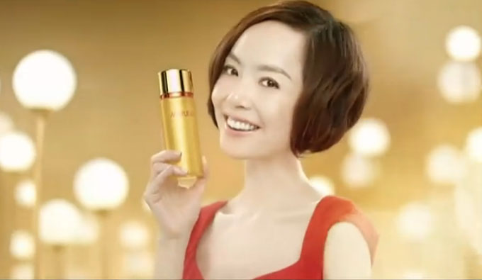 最新美妆广告推荐,那些丑爆了的美妆品牌广告