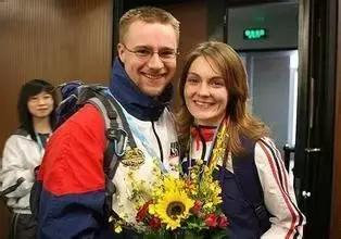 埃蒙斯射击奥运会脱靶视频,2004雅典奥运会埃蒙斯