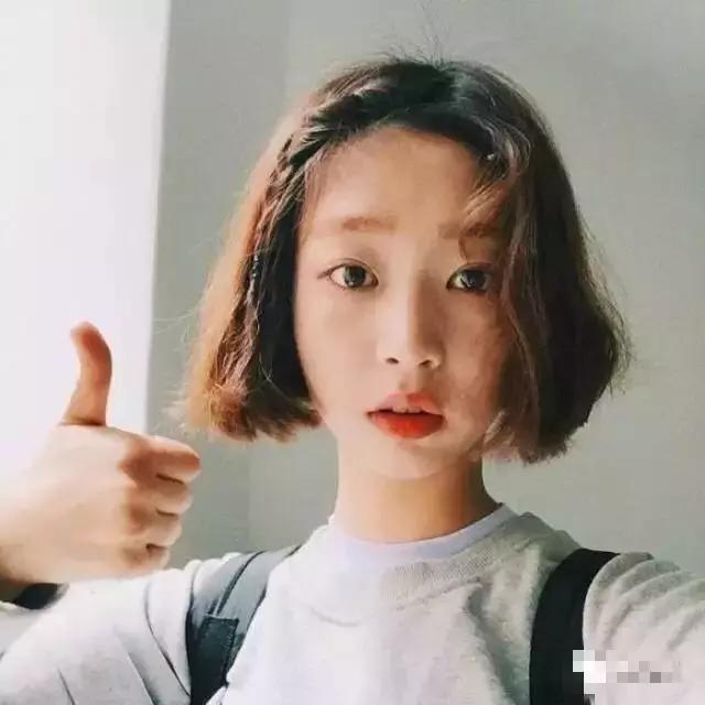 刘海剪坏了怎么扎好看,刘海剪坏了怎么办学生