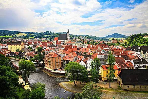 一带一路与中国丨捷克：丝绸之路经济带一个终端