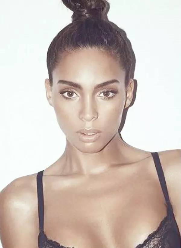 来认识下｜10位最有影响力的变性人超模！