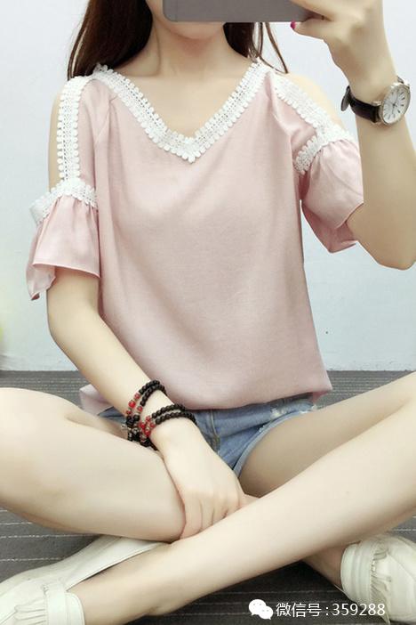 夏季新款露肩宽松t恤 (露肩薄款时尚t恤)