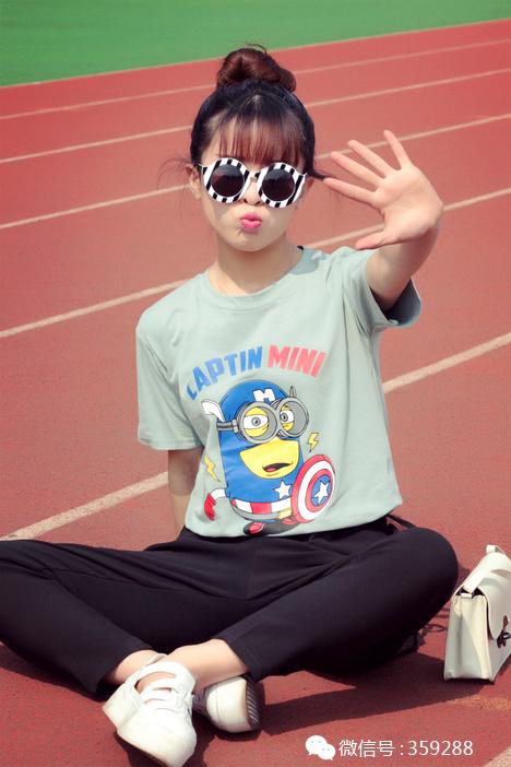 卖萌，嘟嘴，剪刀手，都敌不过这些韩版潮流打底T恤！