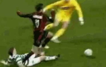 足球艺人的自我修养经典镜头,足球场上演技有多重要