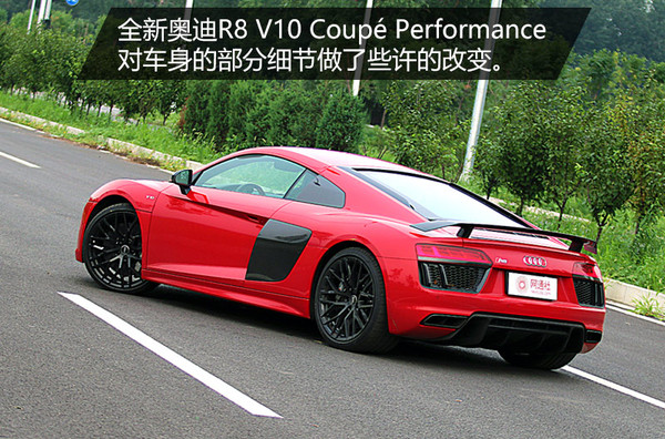 不得不说奥迪r8的颜值真是爆表,奥迪r8是你心中梦想的车吗