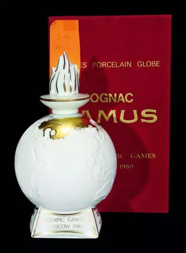 比国家队奥运队服还要丑的，是我国的奥运酒...