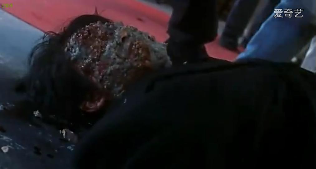 周星驰的《喜剧之王》总会让人看到他的那份坚持，不放弃