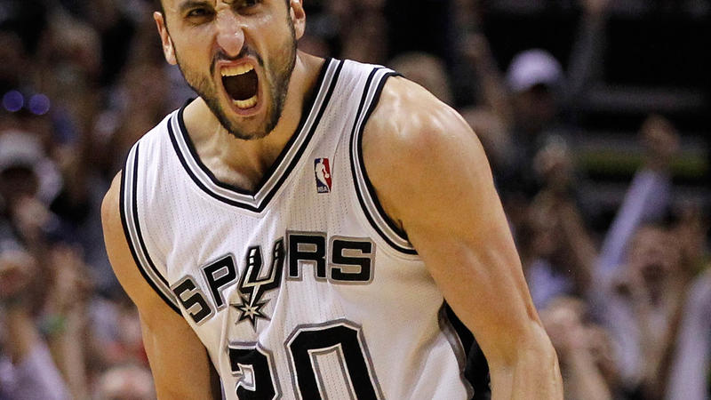 连续两次拿冠军的nba球队,拿过总冠军最多的nba球星