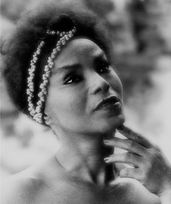 最贵超模走秀,巴西里约热内卢美女惊艳桑巴舞