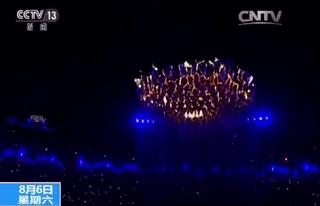 历届奥运会火炬圣火点火仪式,往届奥运圣火点火仪式