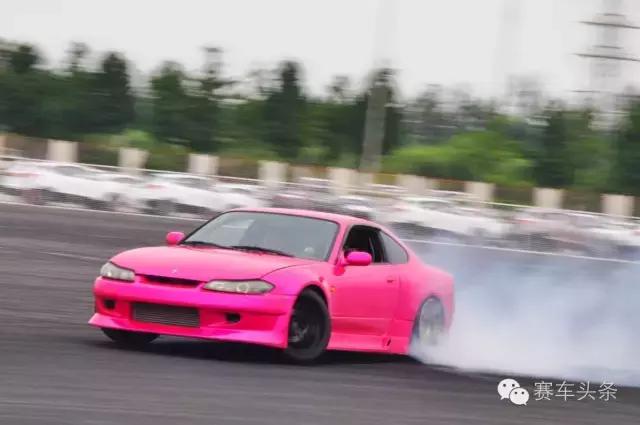 现实版头文字D最值得去的YashioFactory漂移培训