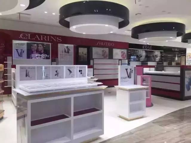 上海比较大的免税店在哪里 (上海最大的免税店在哪)