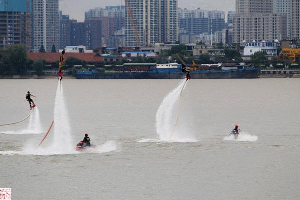武汉哪里可以玩摩托艇水上飞人,武汉哪里可以玩水上飞人
