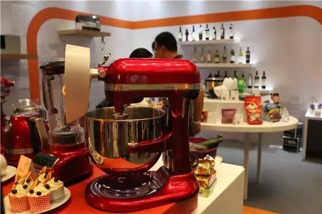 两个小时就能逛遍全世界？好喝的酒果然都是糖衣炮弹