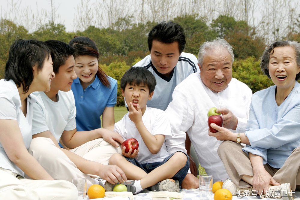 恶性肿瘤晚期咳嗽痰多恶心,肿瘤早期咳嗽痰多是什么原因