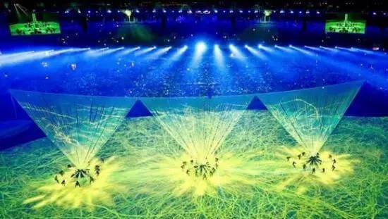 与奥运健儿们一起为祖国加油,和冬奥一起加油