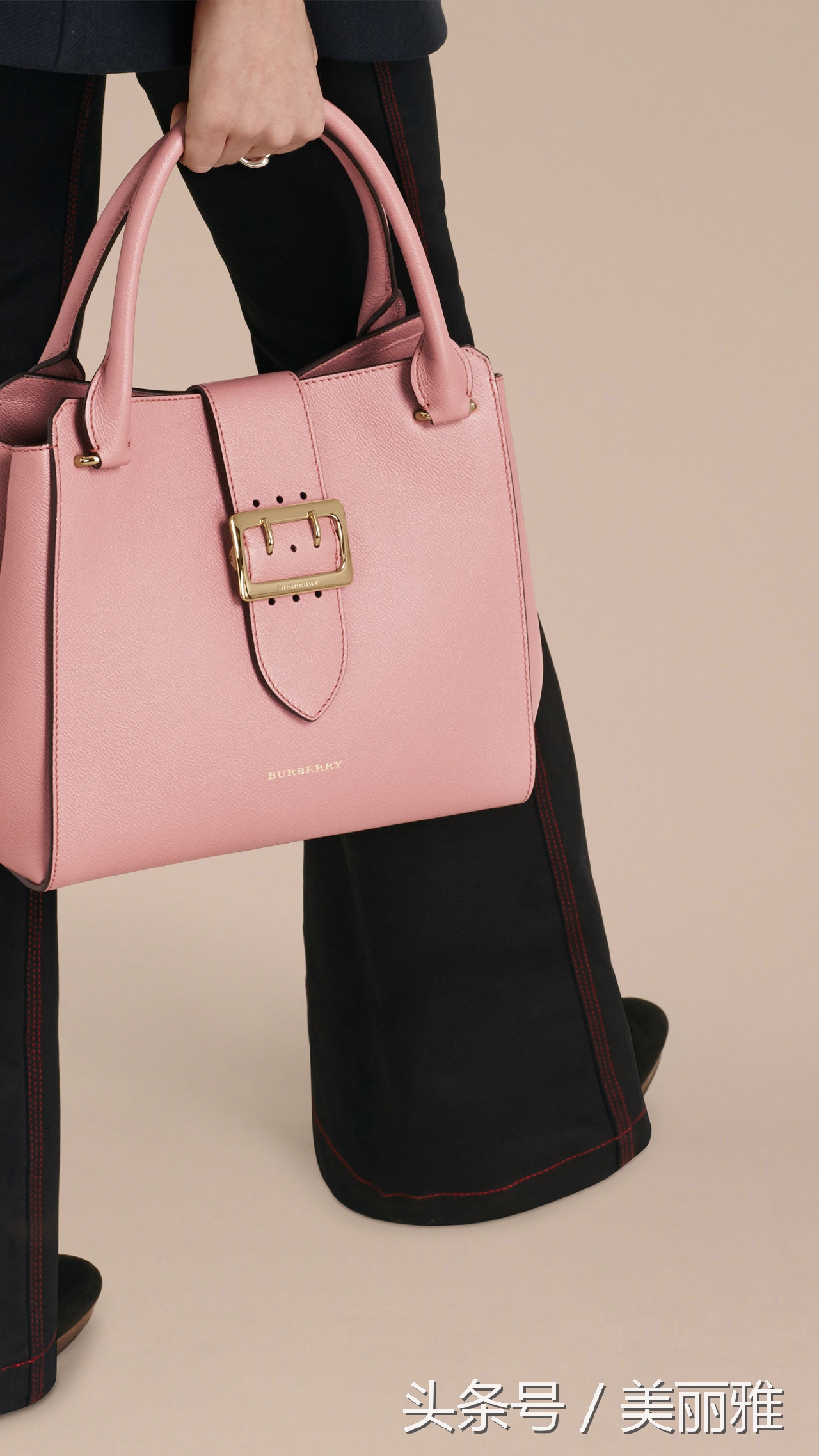 burberry女包什么档次,Burberry女包推荐