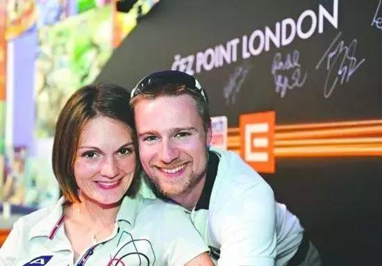 埃蒙斯射击奥运会脱靶视频,2004雅典奥运会埃蒙斯