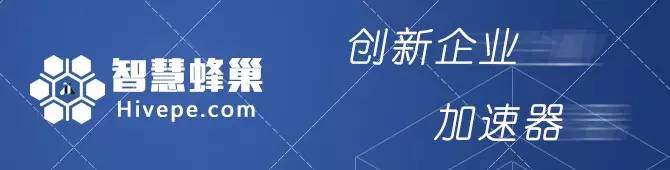 把试衣间搬回家,把服装店搬到了家里衣柜