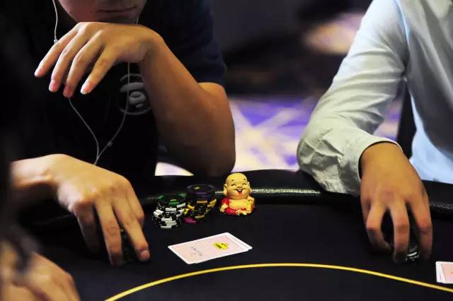 云南双扣扑克比赛,云南麻将比赛