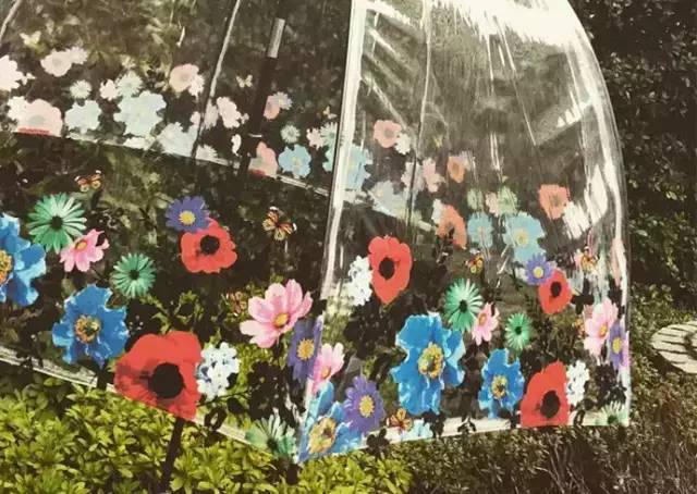 夏天最适合的雨伞 (教你如何挑选小众又高级的雨伞)