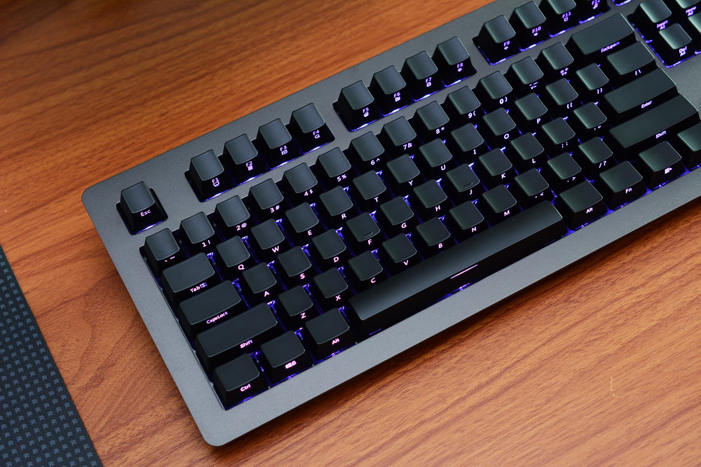 黑爵ak992三模机械键盘上手简评,黑爵机械键盘ak996测评