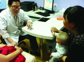 婆婆的这种行为让儿媳哭笑不得,婆婆各种坏习惯